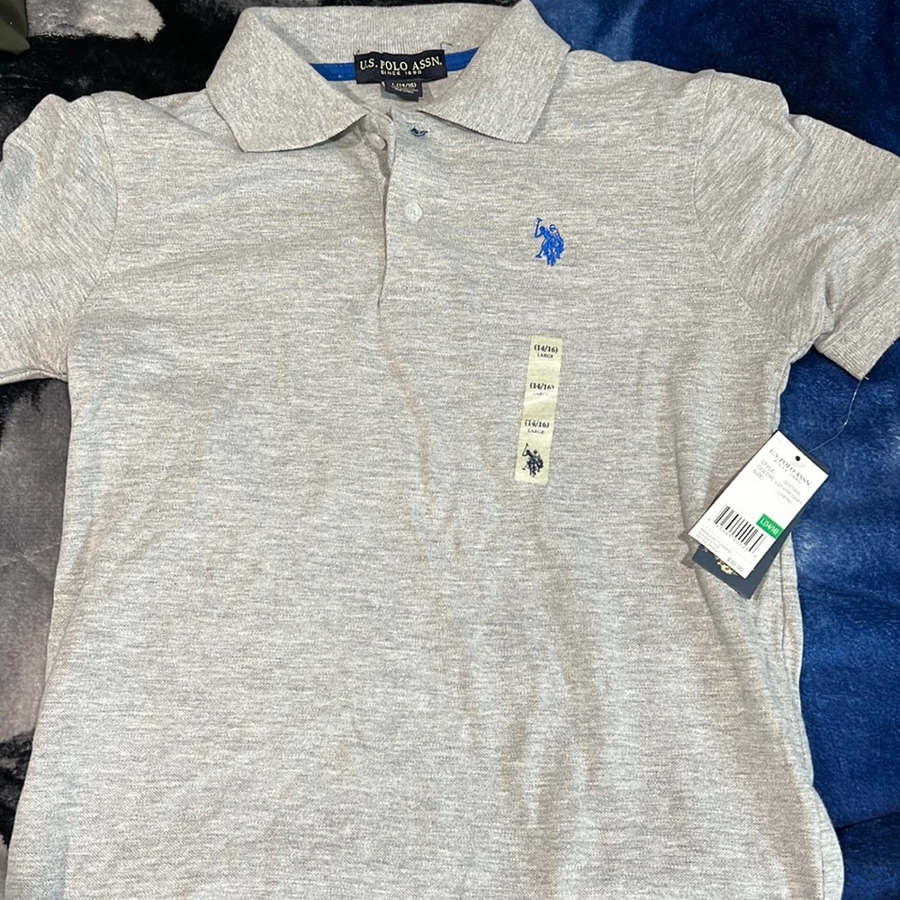 Gray U.S Pool Assn in the size large(14/16) in boys
